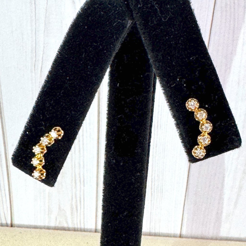 Vintage 14k Gold With 10 Diamonds 20 Points (1/5 Ct Total) Looks Like 5 Studs